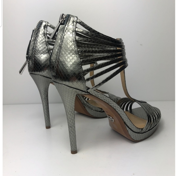 Michael Kors sandal - Picture 3 of 4